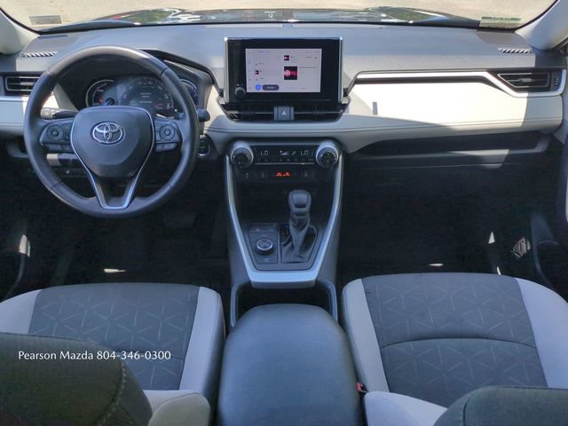 Used 2025 Toyota RAV4 XLE w/ Convenience Package AWD/4WD image 17