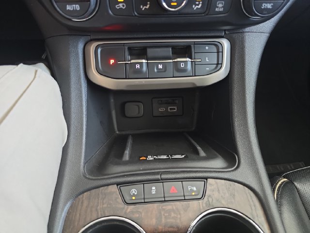 Used 2020 GMC Acadia Denali AWD/4WD image 22