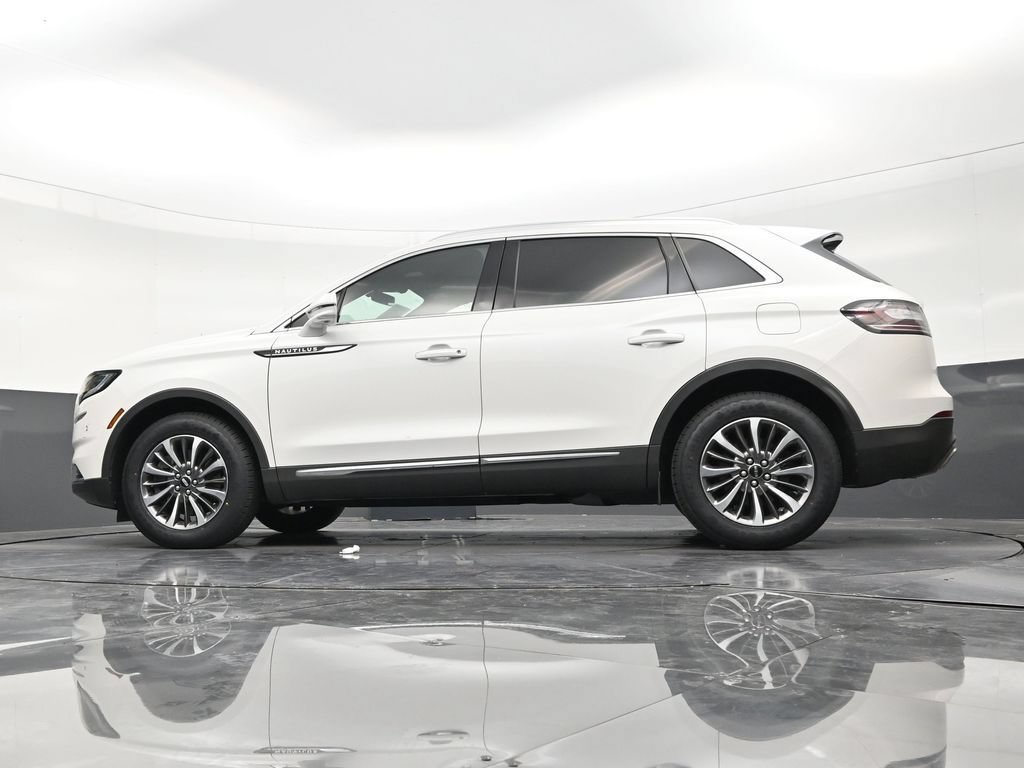 Used 2023 Lincoln Nautilus Reserve FWD image 21