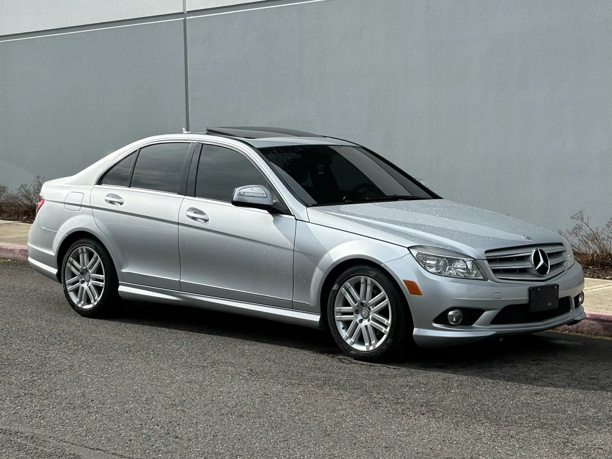 Used 2008 Mercedes-Benz C 300 4MATIC Sedan image 8