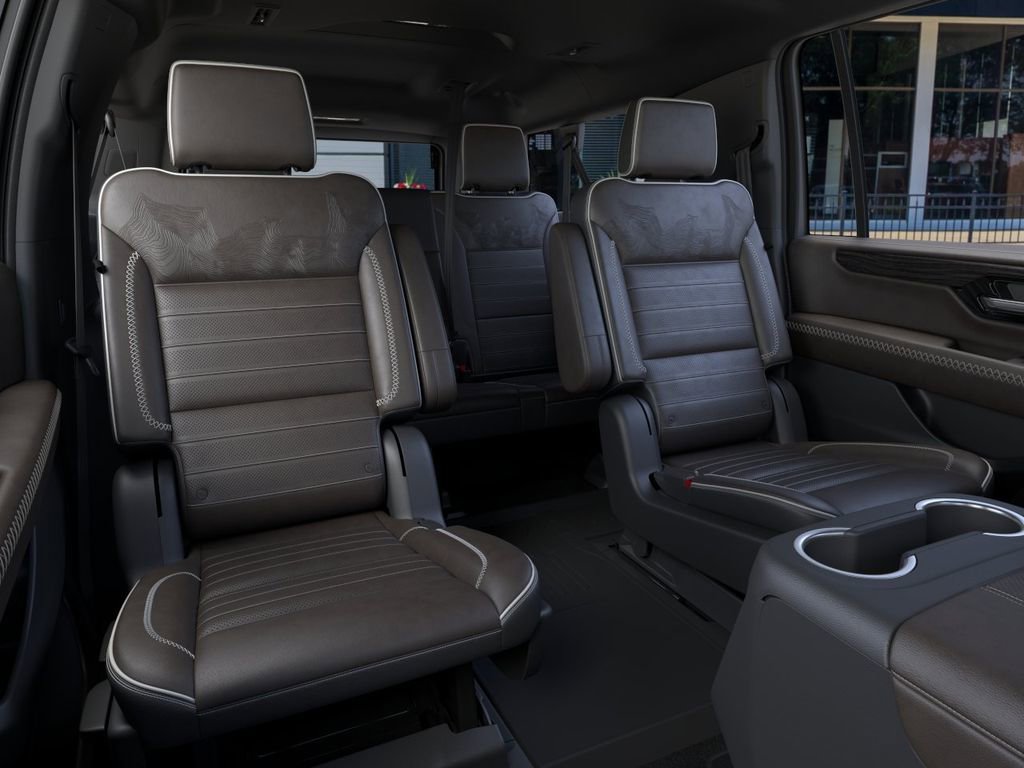 New 2026 GMC Yukon XL Denali Ultimate w/ LPO, Illumination Package AWD/4WD image 17