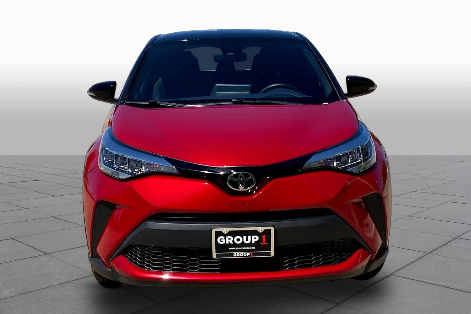 Used 2020 Toyota C-HR XLE FWD image 4
