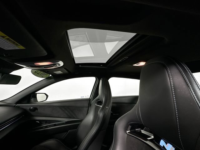 Used 2022 Hyundai Elantra N FWD image 18