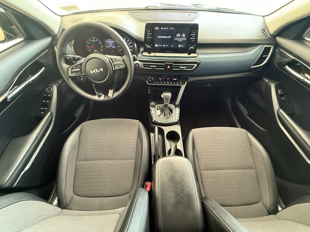 Used 2023 Kia Seltos S image 26