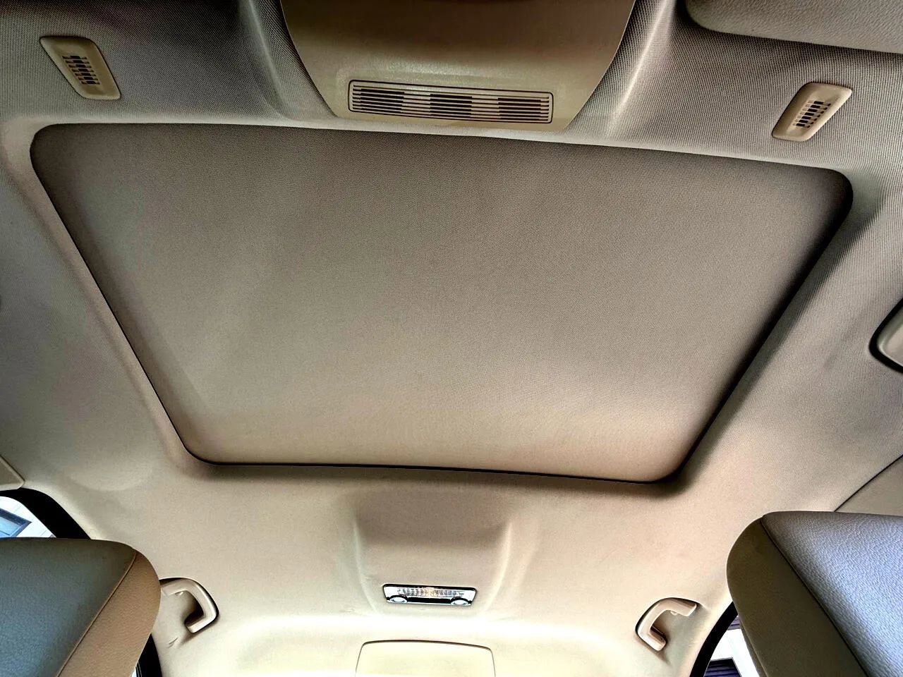 Used 2013 BMW 528i Sedan image 19