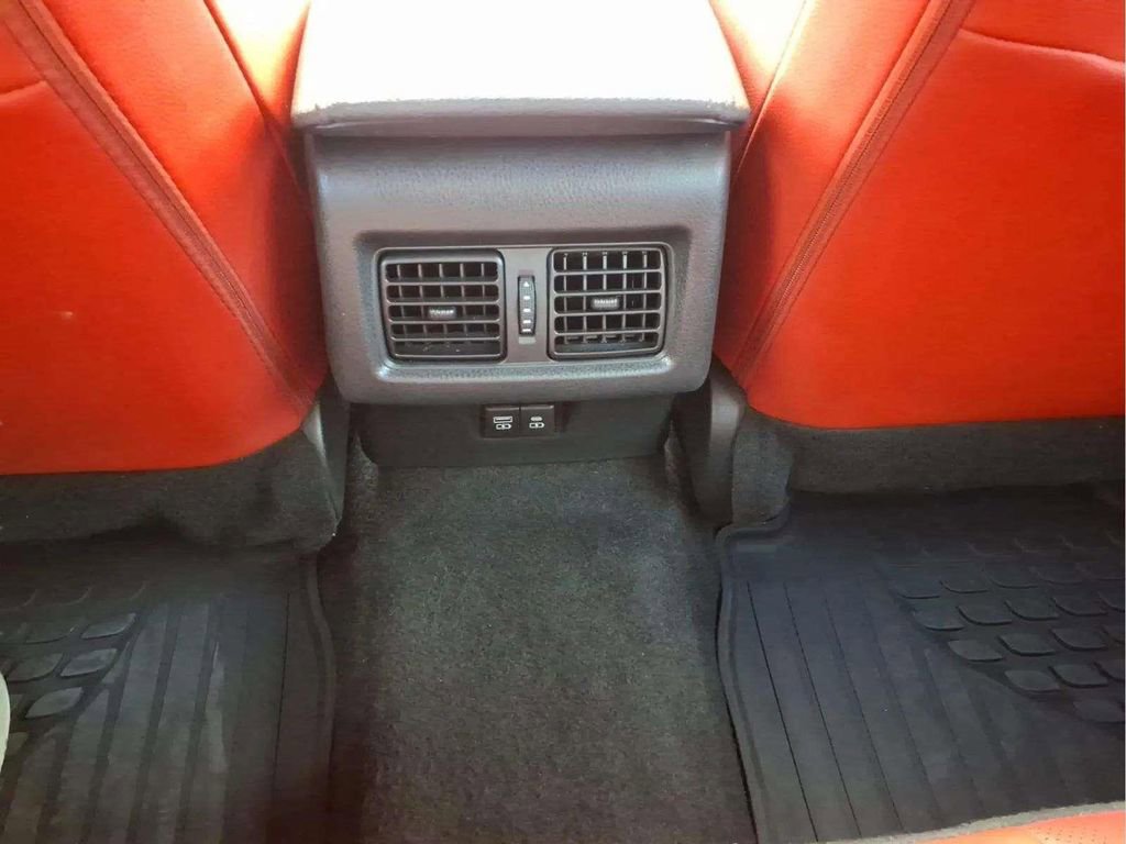 Used 2025 Toyota Camry XSE FWD image 14