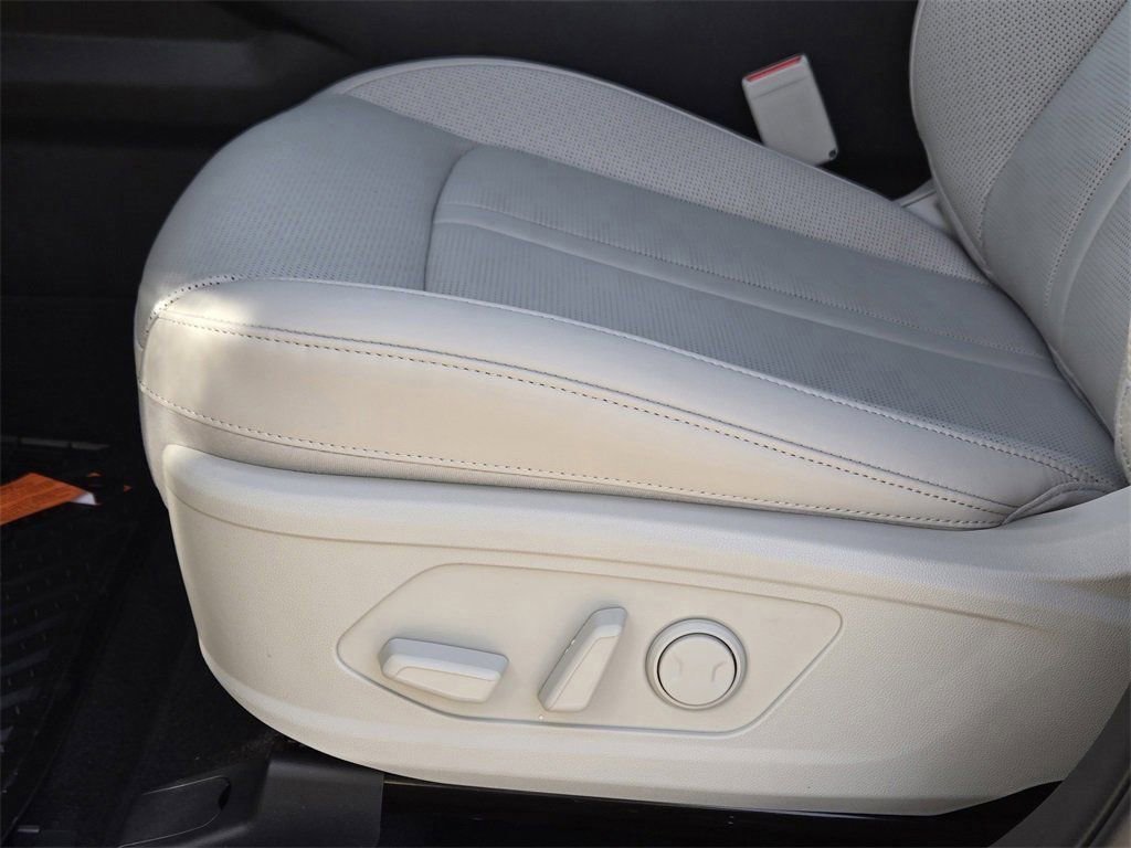 New 2026 Kia Sorento S AWD/4WD image 19