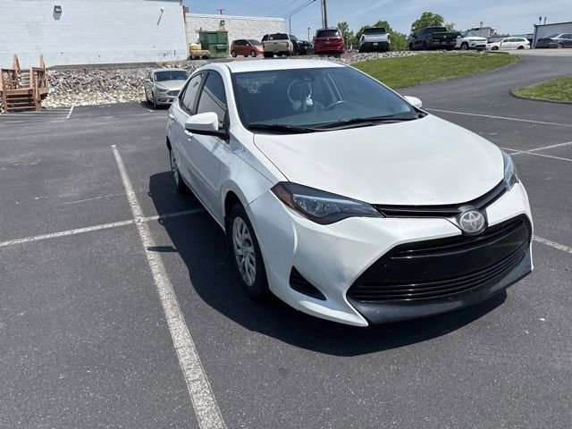 Used 2019 Toyota Corolla LE FWD image 4