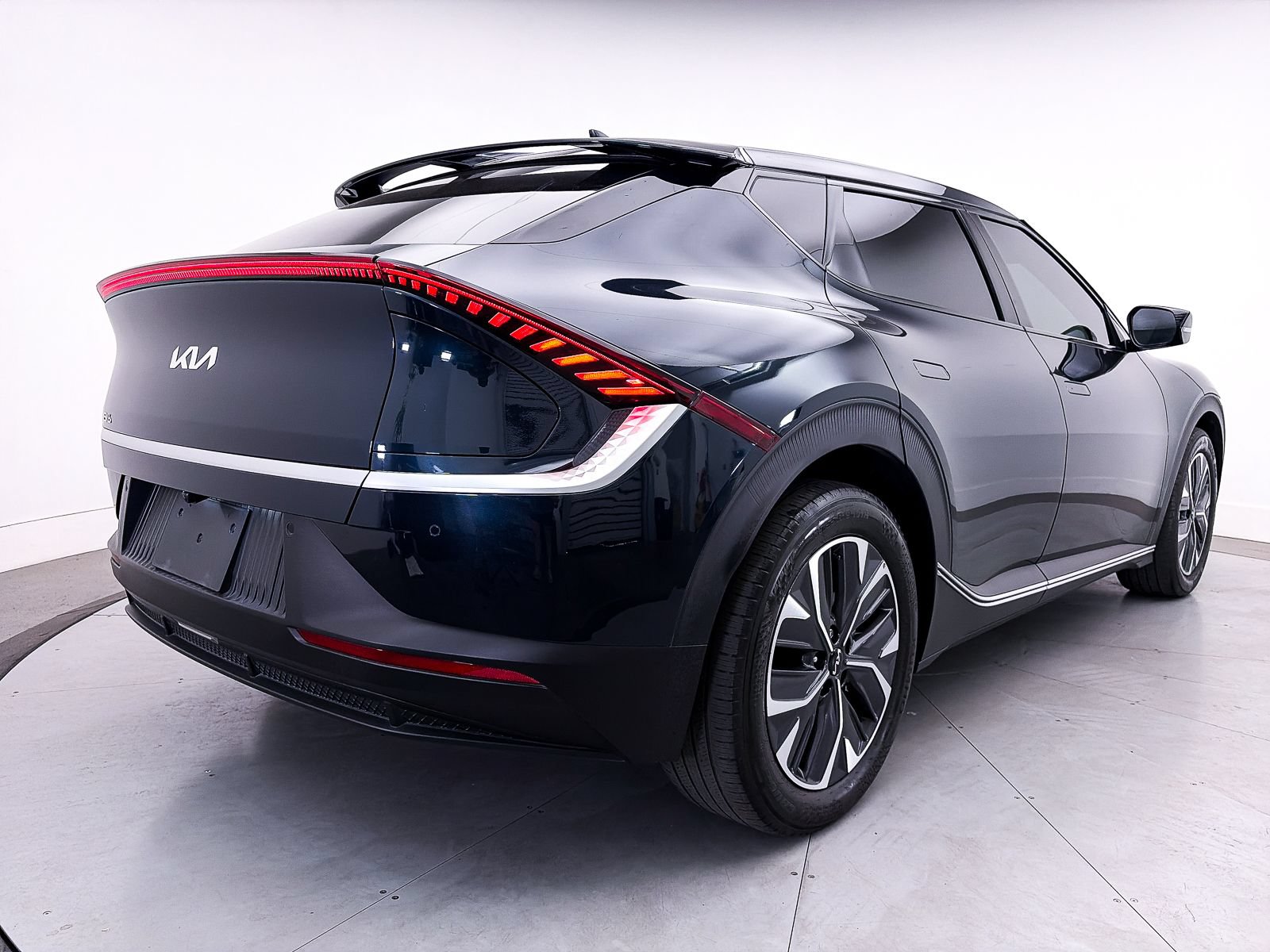 Certified 2024 Kia EV6 Light RWD image 16