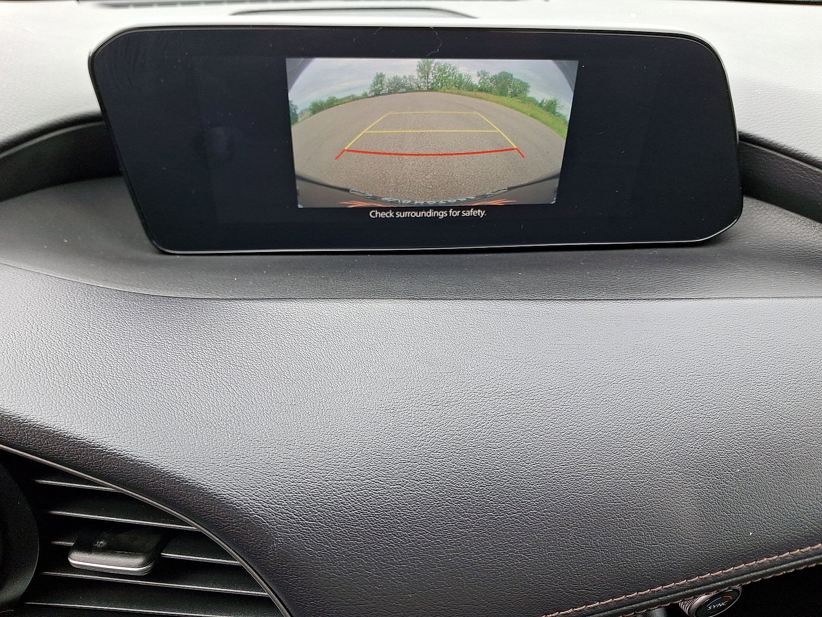Used 2024 MAZDA MAZDA3 s FWD image 15