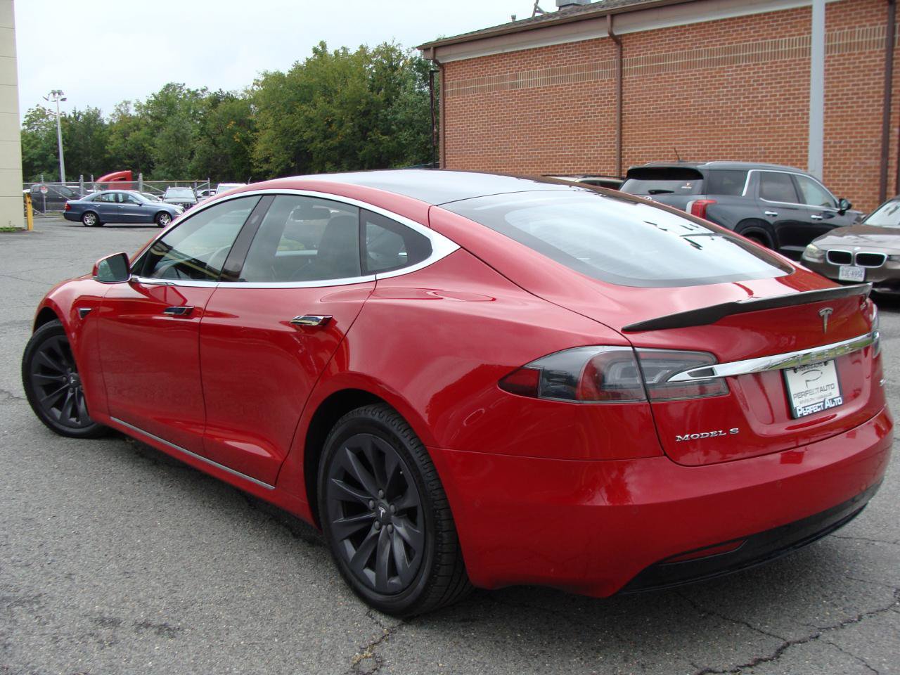 Used 2018 Tesla Model S 75D AWD/4WD image 4