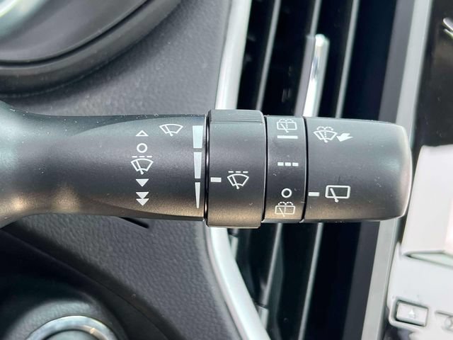 Used 2021 Subaru Forester Premium AWD/4WD image 22