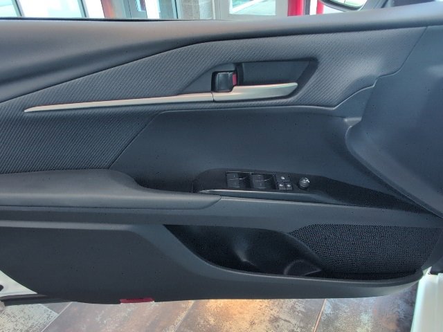 Used 2025 Toyota Camry SE image 17