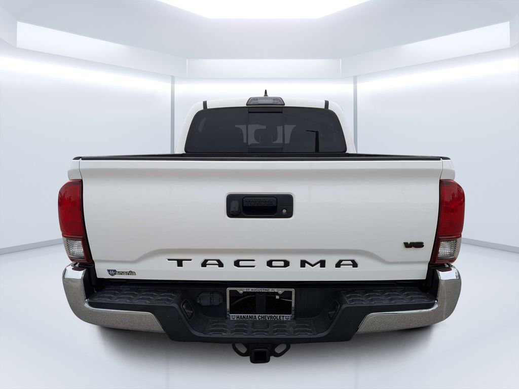 Used 2018 Toyota Tacoma TRD Off-Road image 4
