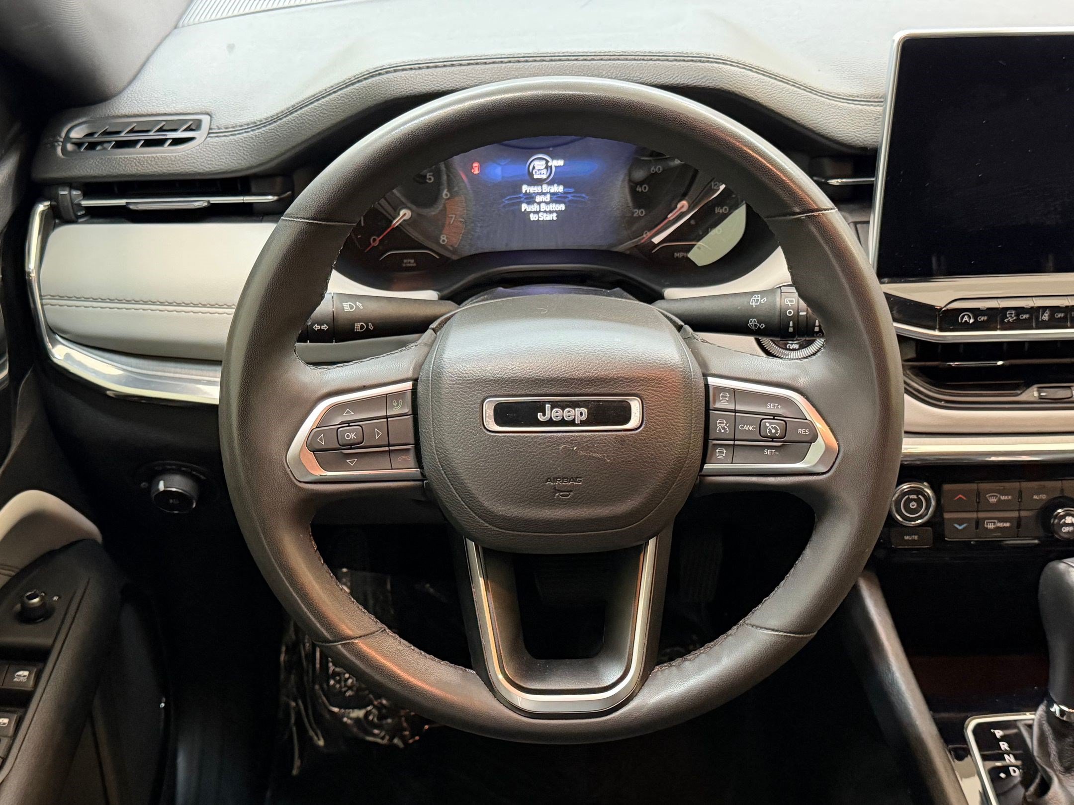 Used 2023 Jeep Compass Limited AWD/4WD image 11