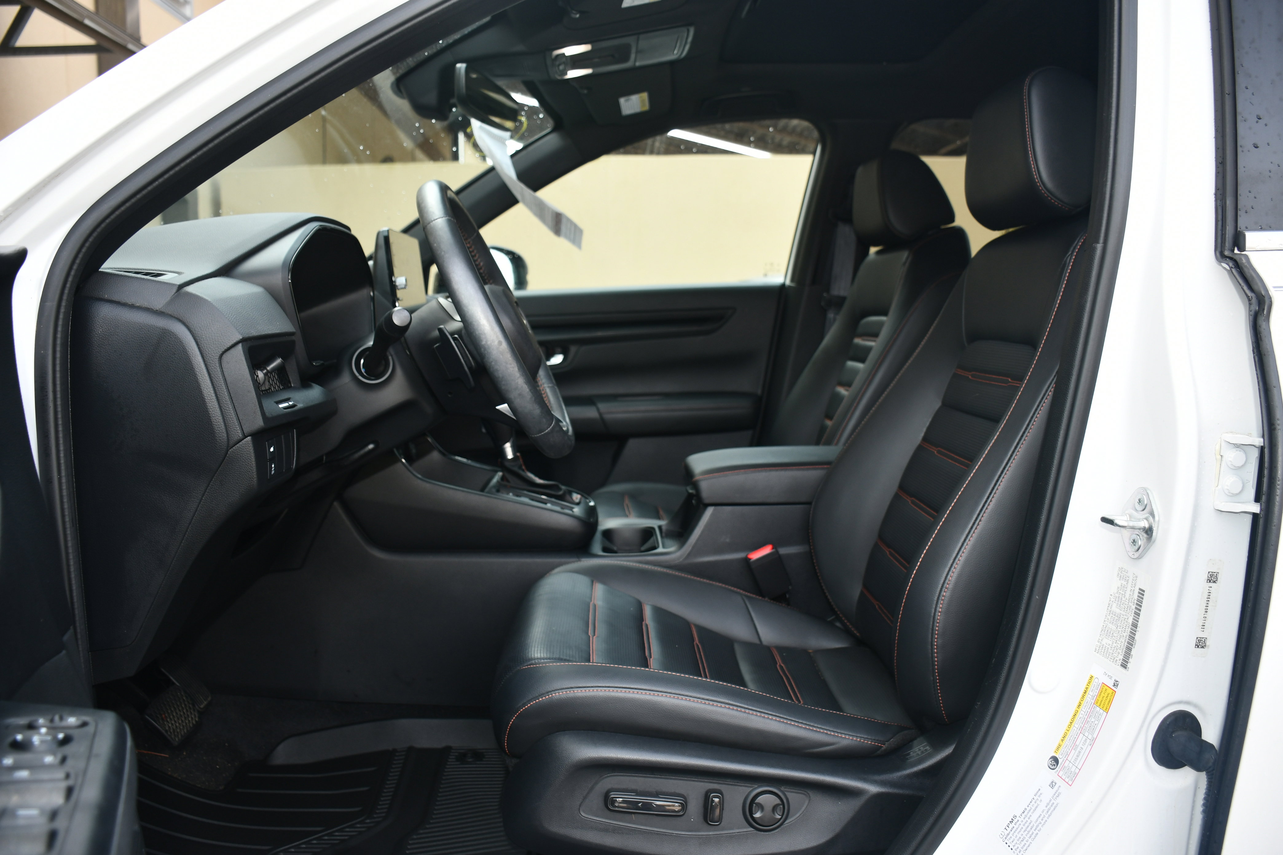 Certified 2024 Honda CR-V Sport-L image 7