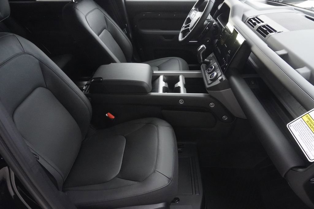 New 2026 Land Rover Defender 110 V8 image 23