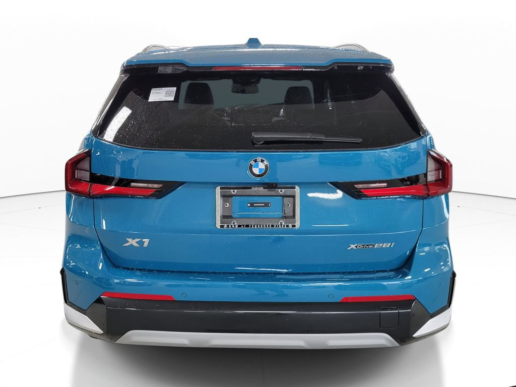 New 2025 BMW X1 xDrive28i w/ Convenience Package AWD/4WD image 6