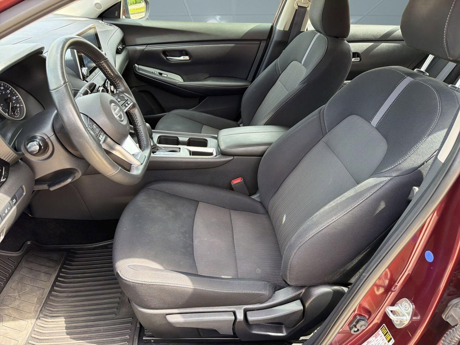 Used 2023 Nissan Sentra SV w/ All-Weather Package image 5