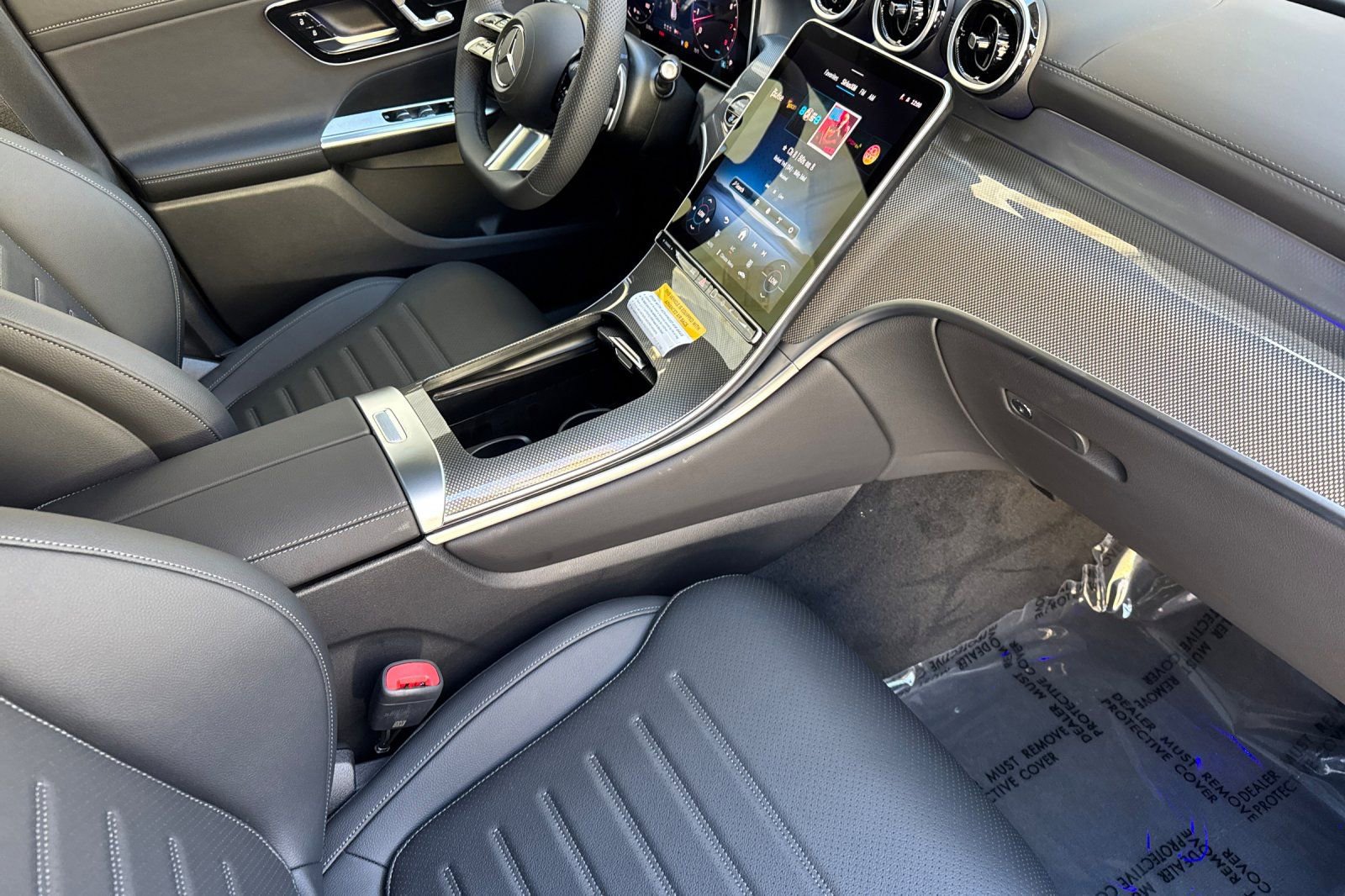 New 2026 Mercedes-Benz GLC 300 image 11