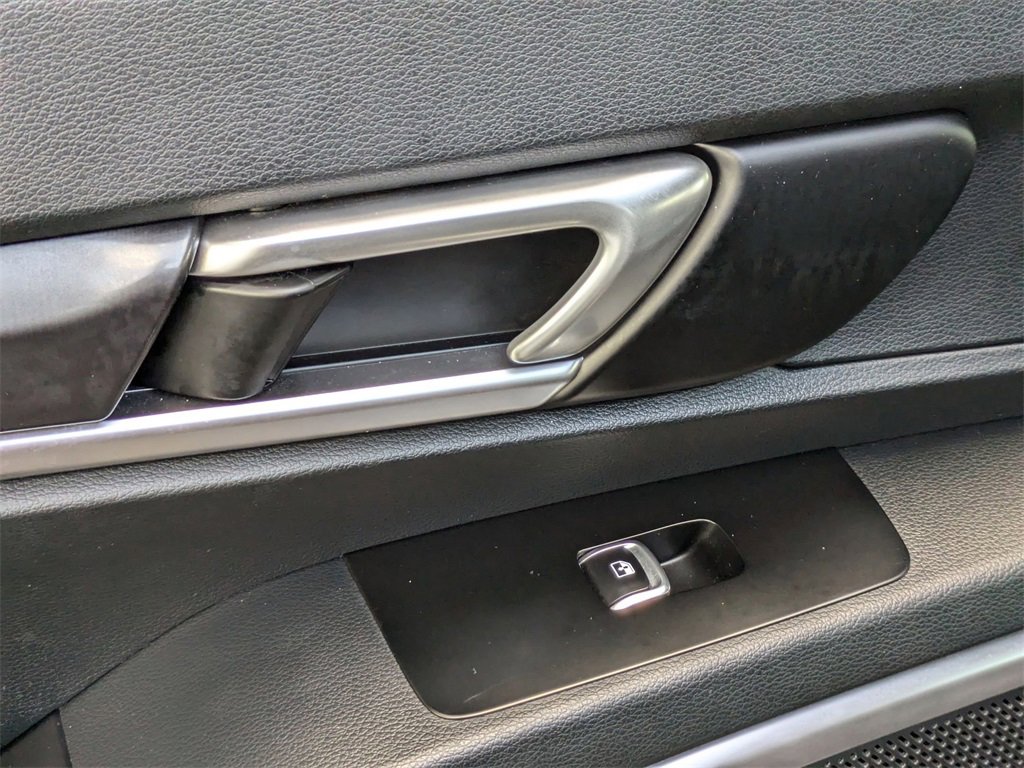 Used 2025 Kia Telluride S image 26