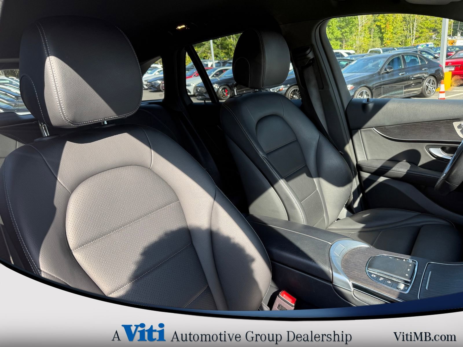 Used 2022 Mercedes-Benz GLC 300 4MATIC image 29