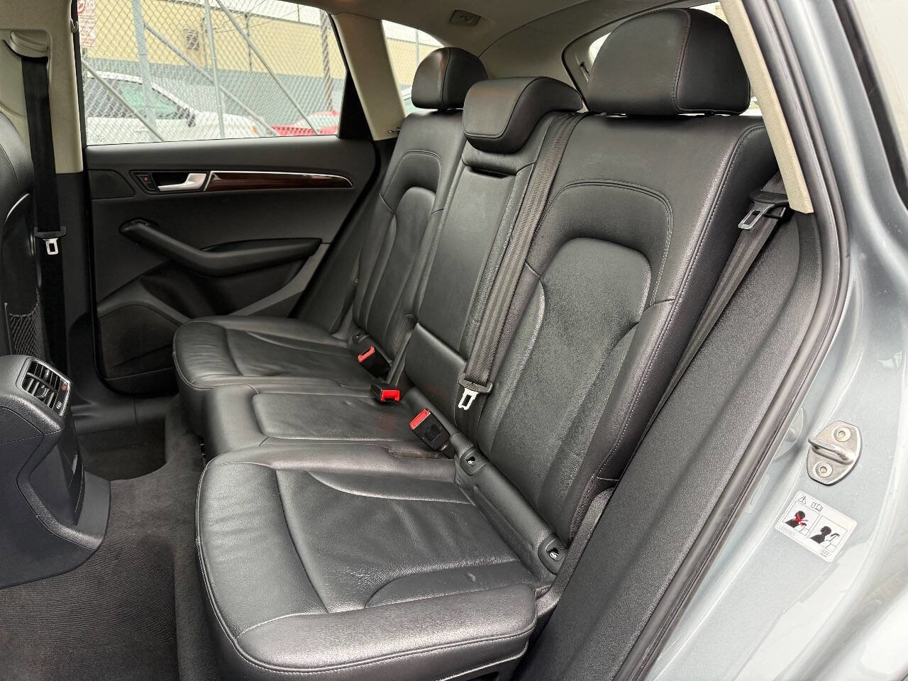 Used 2011 Audi Q5 2.0T Premium Plus image 12