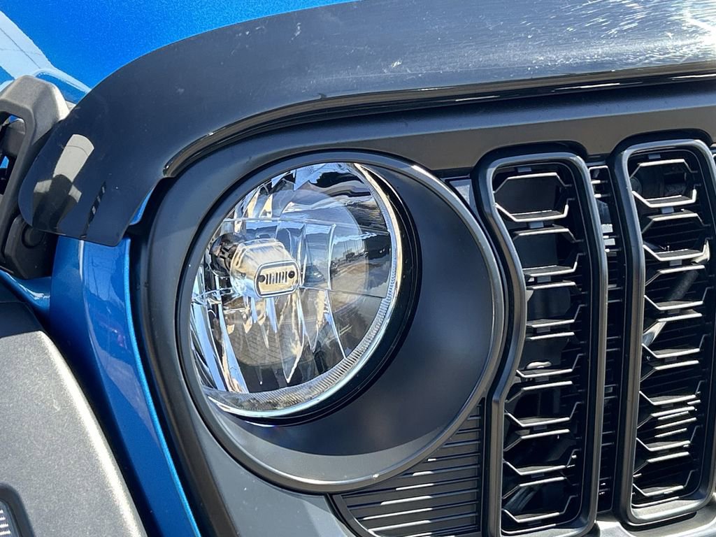 Used 2024 Jeep Wrangler Sport S image 8