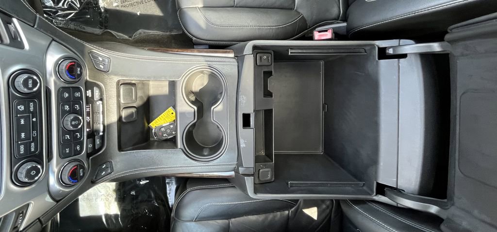 Used 2017 Chevrolet Tahoe LT w/ Luxury Package image 15