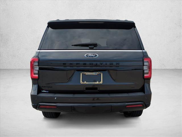 Used 2023 Ford Expedition Limited RWD image 6