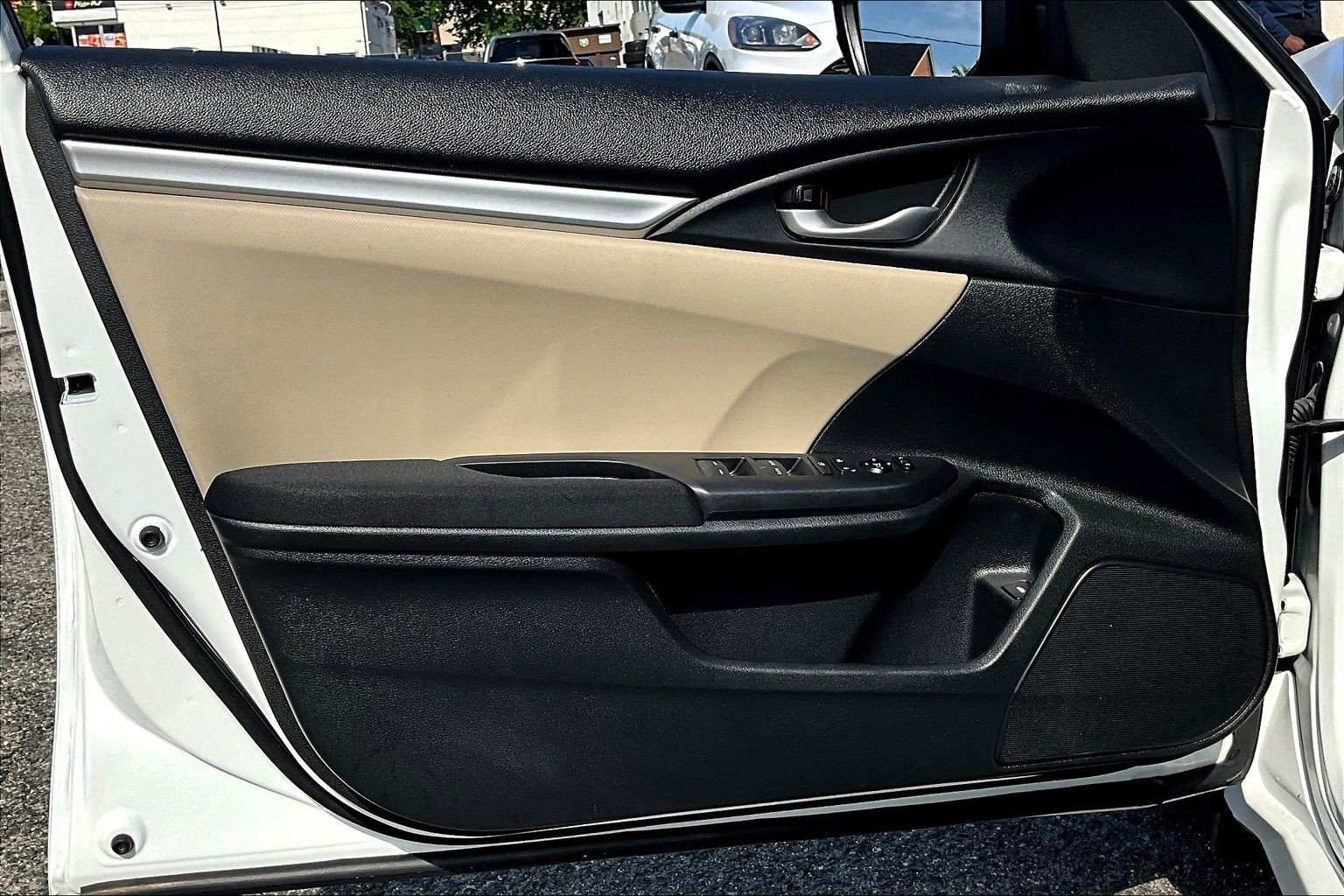 Used 2018 Honda Civic LX image 17