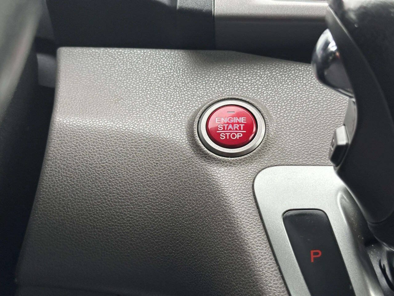 Used 2016 Honda Odyssey Touring Elite image 41