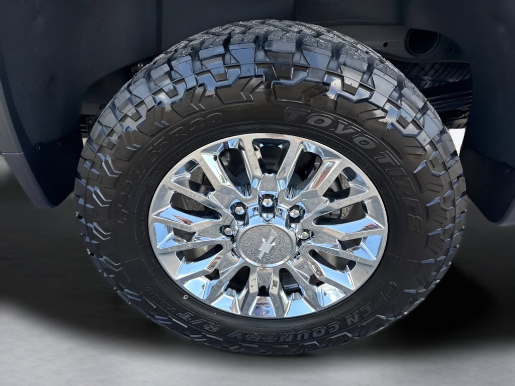 Used 2026 Chevrolet Silverado 2500 High Country w/ High Country Premium Package AWD/4WD image 37