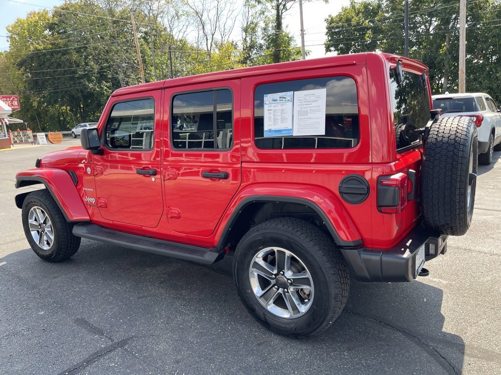 Used 2022 Jeep Wrangler Unlimited Sahara w/ Advanced Safety Group image 4