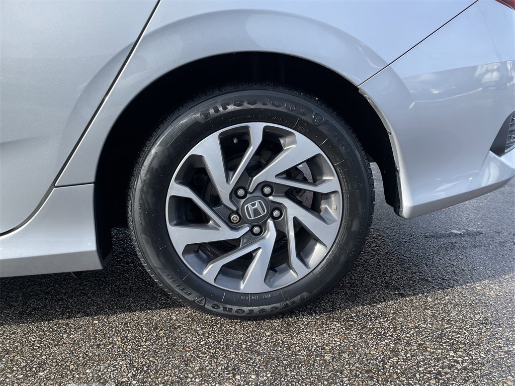 Used 2017 Honda Civic EX image 10