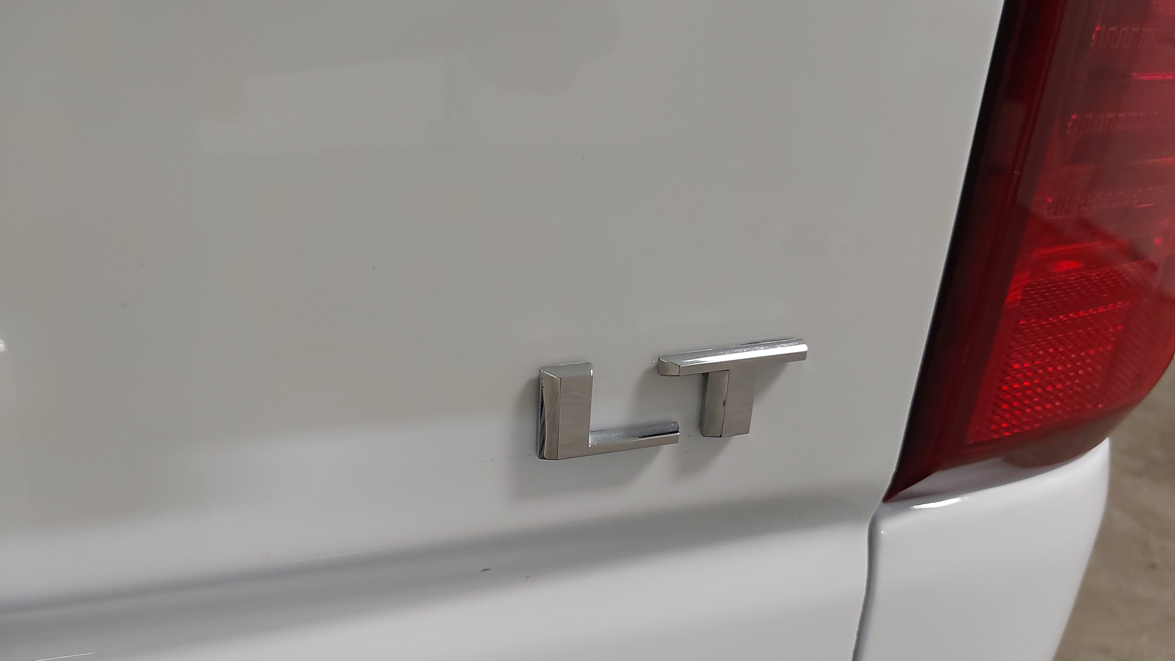 Used 2024 Chevrolet Silverado 2500 LT AWD/4WD image 38