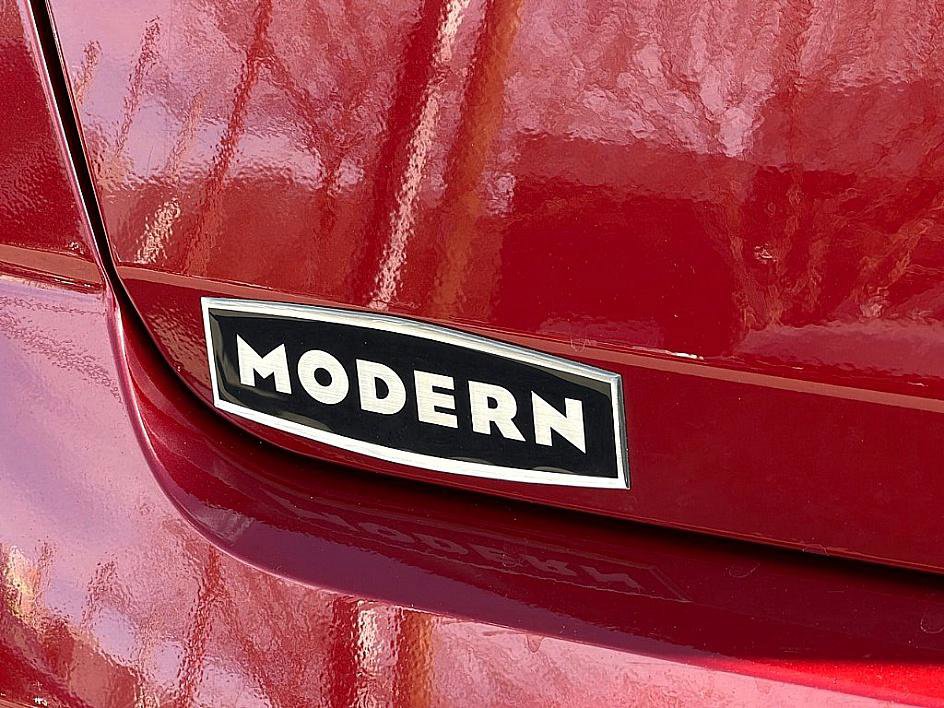 Certified 2025 Hyundai Venue Limited image 28