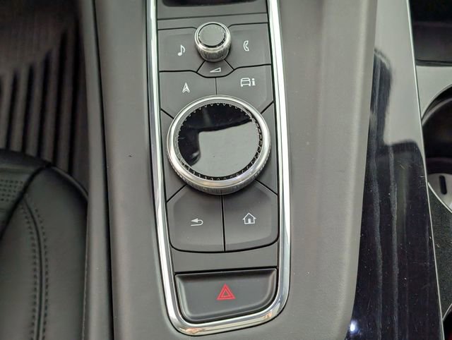 Used 2024 Cadillac Escalade ESV V w/ LPO, ONYX Package AWD/4WD image 25