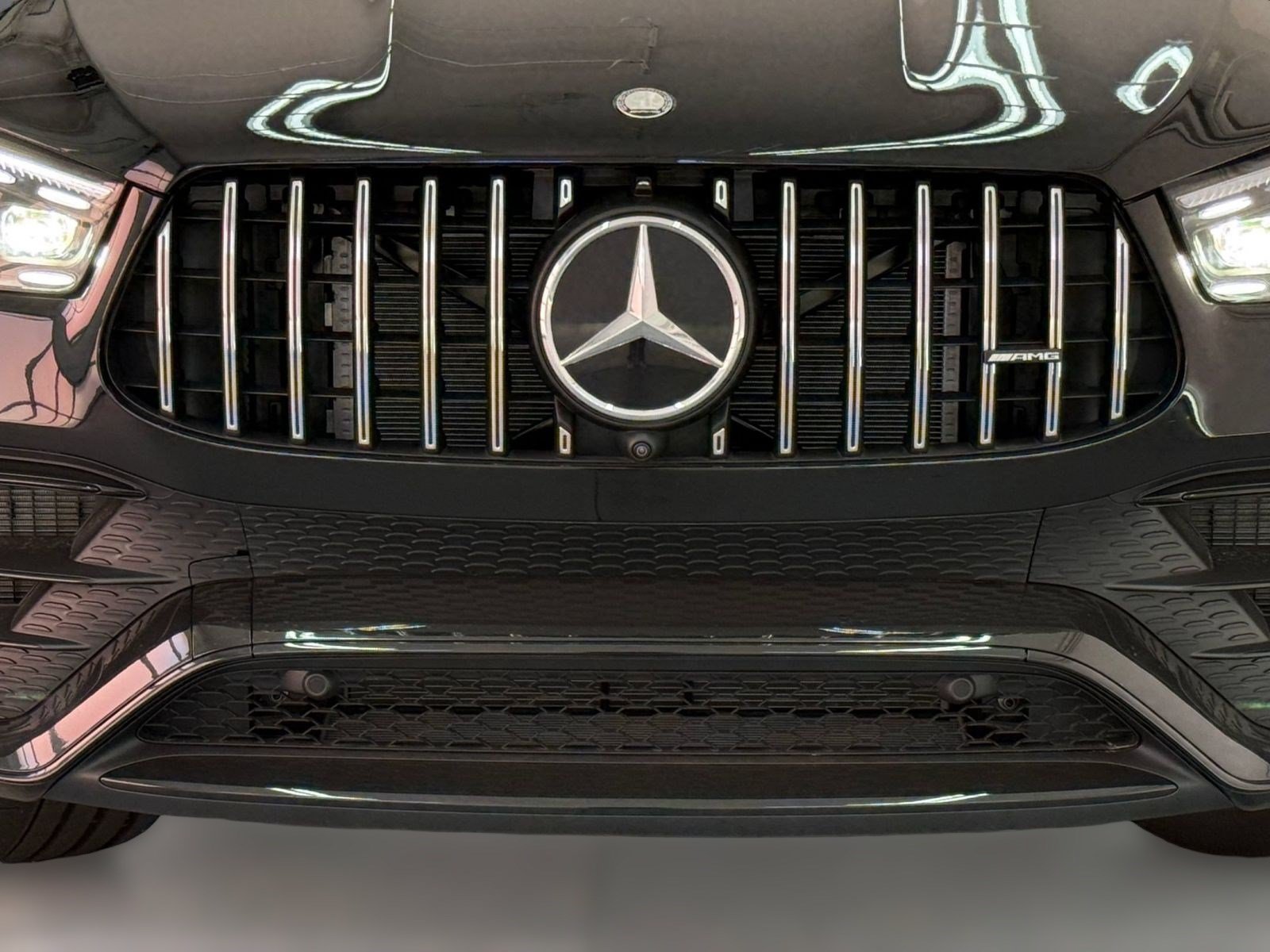 New 2026 Mercedes-Benz GLE 63 AMG S image 23