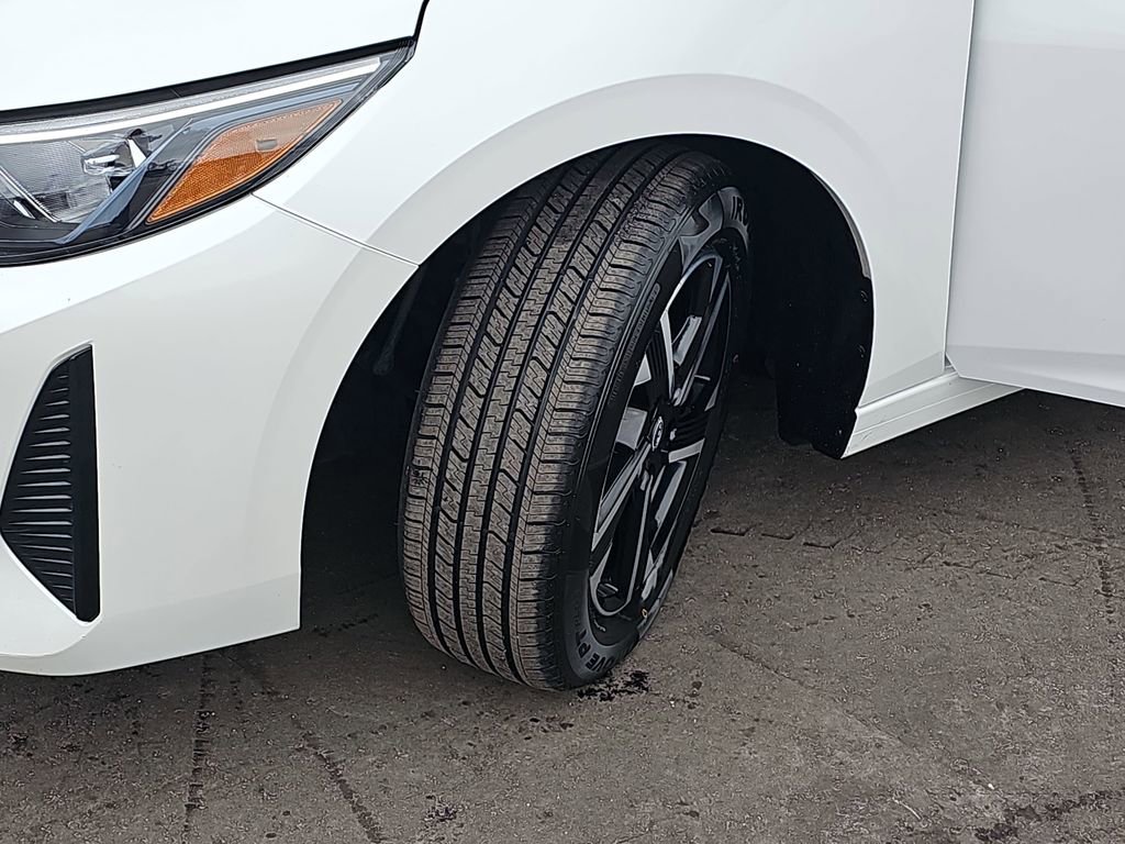 Used 2024 Nissan Sentra SV image 34