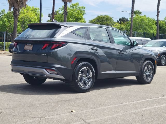 New 2026 Hyundai Tucson Blue SE FWD image 4