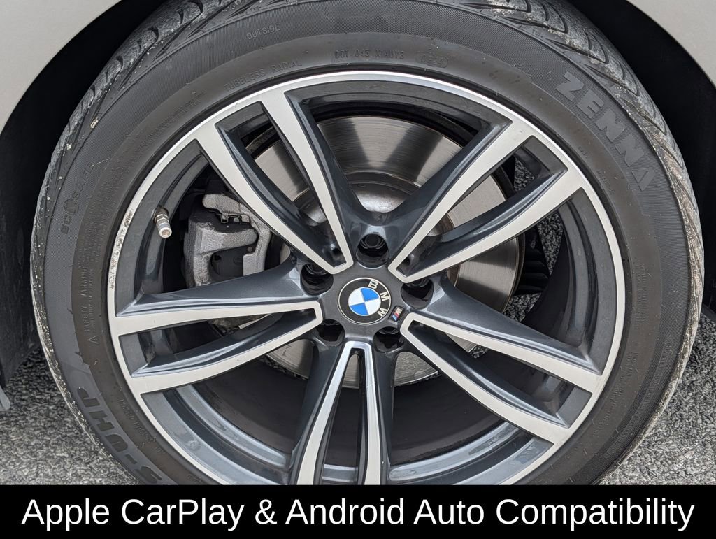 Used 2022 BMW 740i xDrive w/ M Sport Package image 10