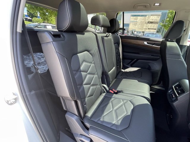 New 2025 Volkswagen Atlas SE image 27