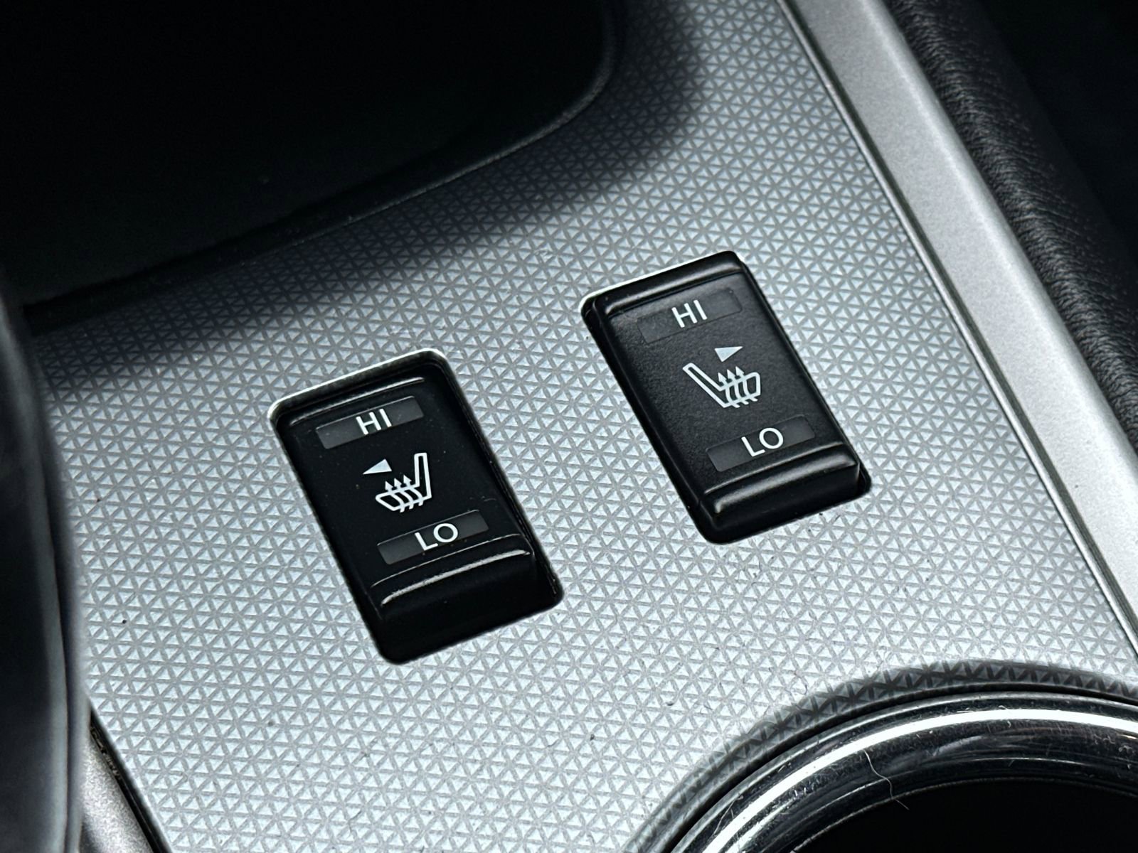 Used 2017 Nissan Pathfinder SL w/ SL Tech Package FWD image 29