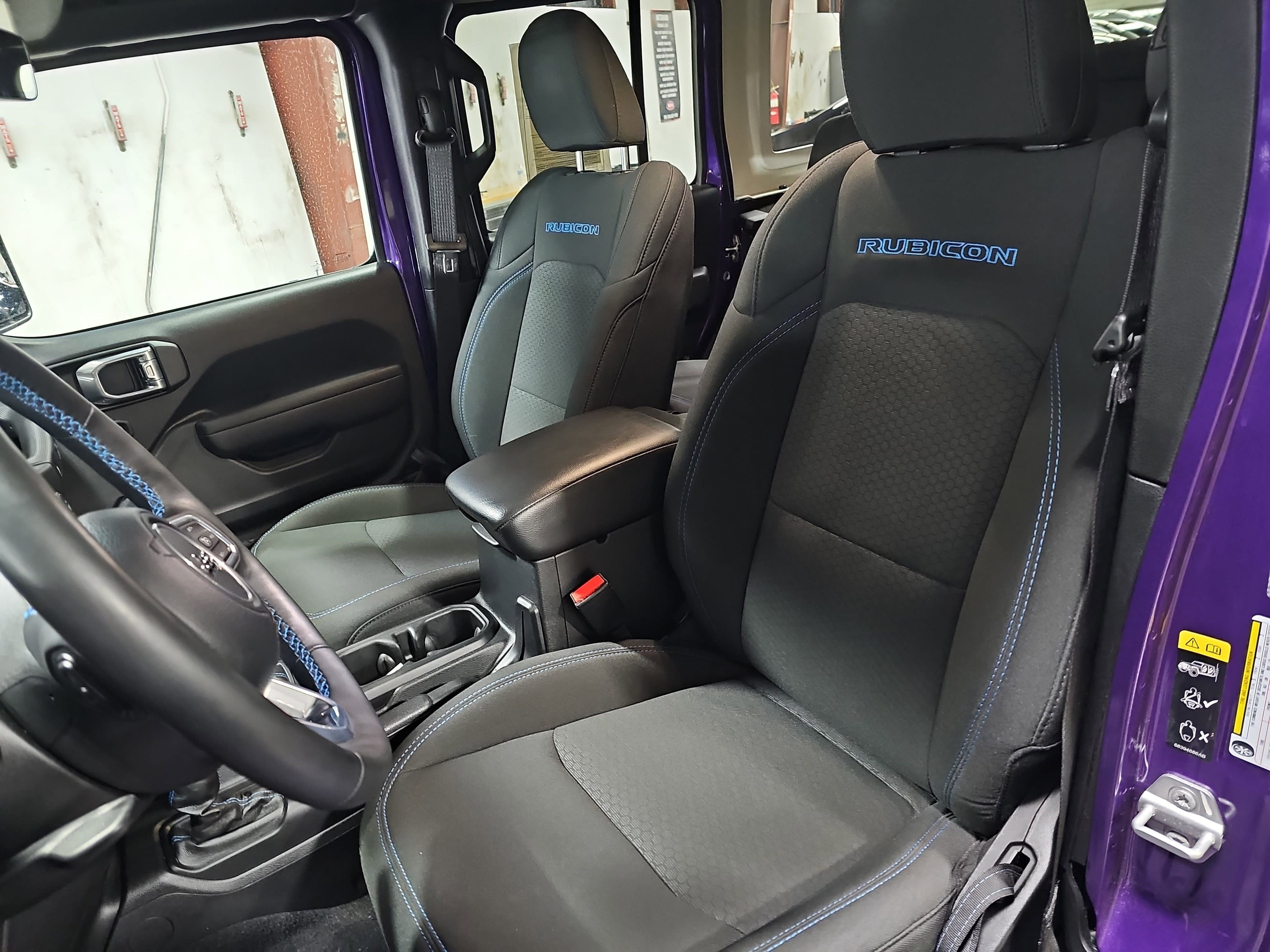 Used 2023 Jeep Wrangler Unlimited Rubicon 4xe w/ Safety Group image 15