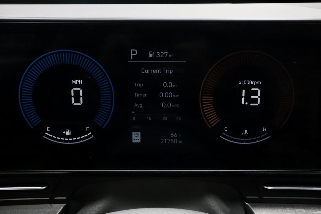 Certified 2025 Hyundai Kona SEL FWD image 27