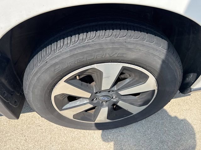 Used 2017 Subaru Forester 2.5i Limited w/ Protection Package #2 AWD/4WD image 5