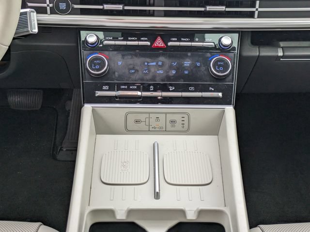 Certified 2025 Hyundai Santa Fe SEL FWD image 20
