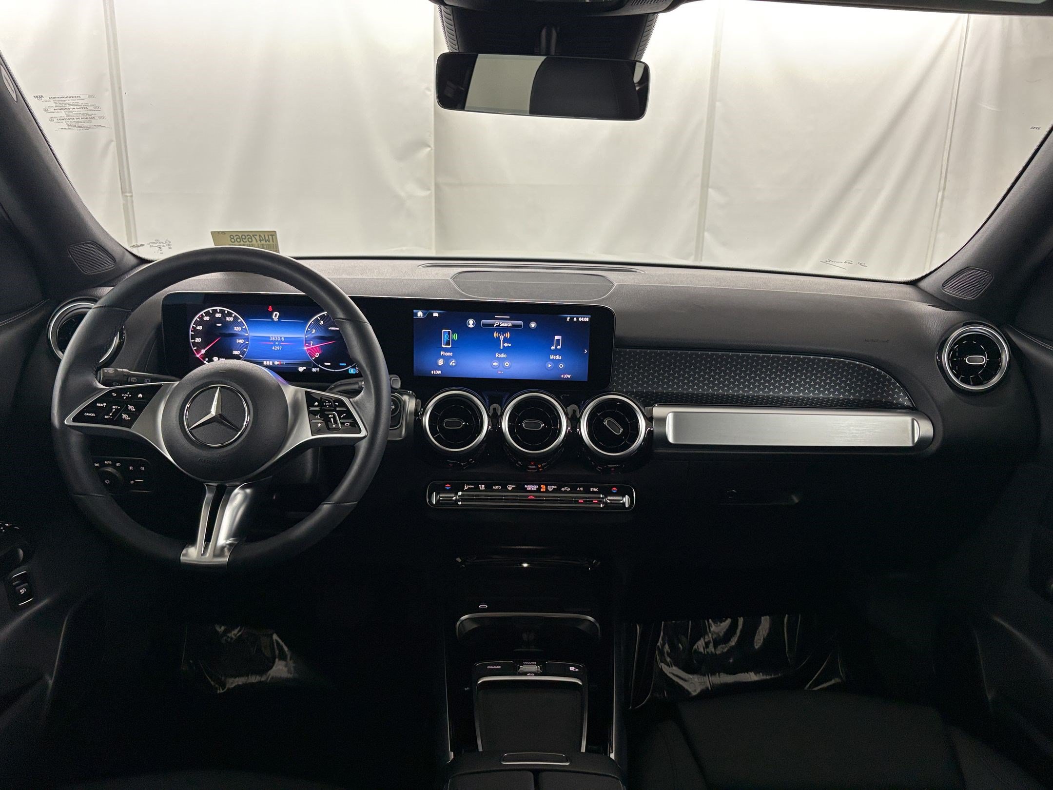 Certified 2026 Mercedes-Benz GLB 250 image 15