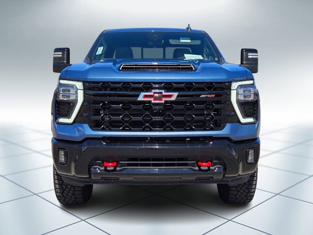 Used 2024 Chevrolet Silverado 2500 ZR2 w/ Technology Package AWD/4WD image 8